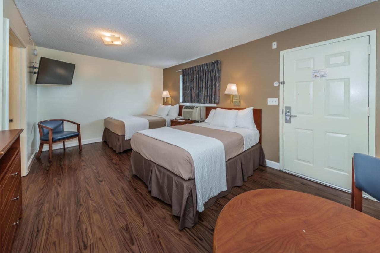 Tampa Bay Extended Stay Hotel Largo Buitenkant foto